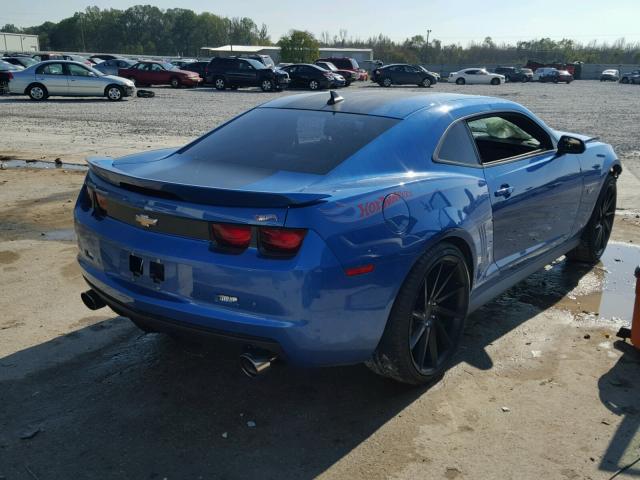 2G1FK1EJ4D9233007 - 2013 CHEVROLET CAMARO 2SS BLUE photo 4