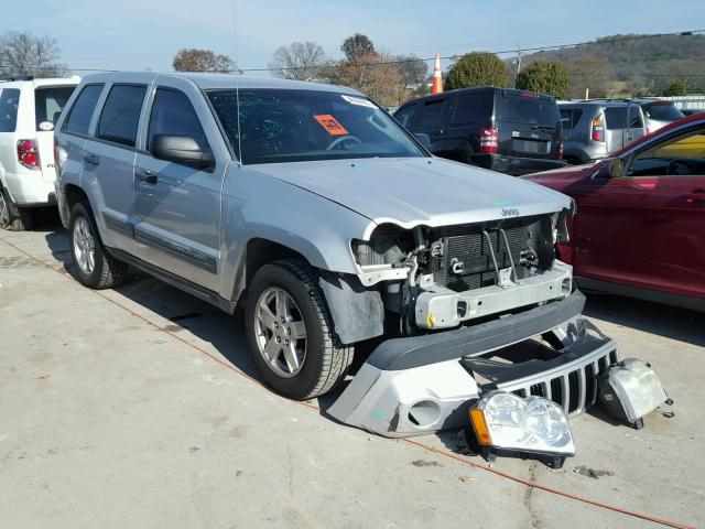 1J4GS48K95C569595 - 2005 JEEP GRAND CHER SILVER photo 1