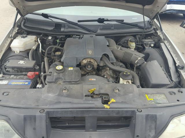 1LNHM82W23Y616274 - 2003 LINCOLN TOWN CAR S GRAY photo 7