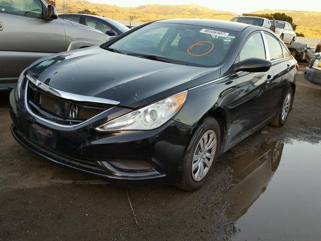 5NPEB4AC0DH607380 - 2013 HYUNDAI SONATA GLS BLACK photo 2