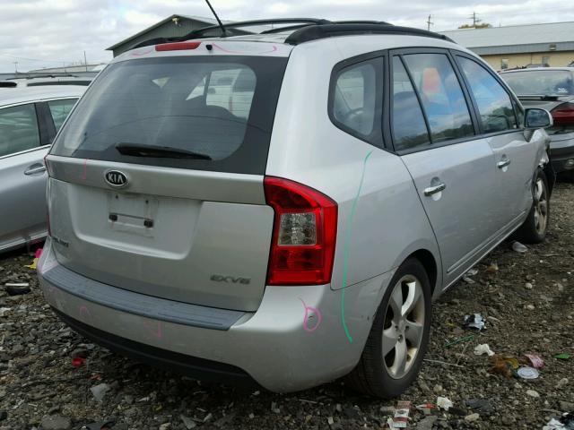 KNAFG526787129017 - 2008 KIA RONDO LX SILVER photo 4