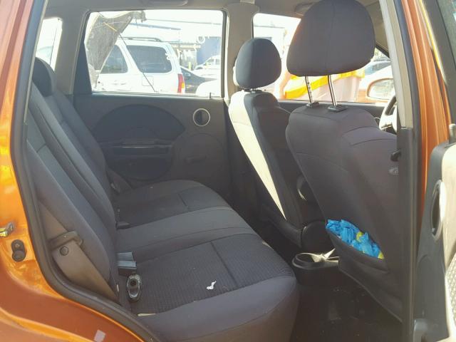 KL1TD66627B758783 - 2007 CHEVROLET AVEO BASE Pomarańczowy zdjęcie 6