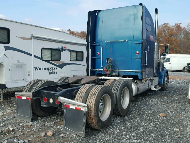 1FUJAPCG73DK39697 - 2003 FREIGHTLINER CONVENTION TEAL photo 4