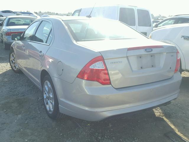 3FAHP0HA5AR265743 - 2010 FORD FUSION SE SILVER photo 3