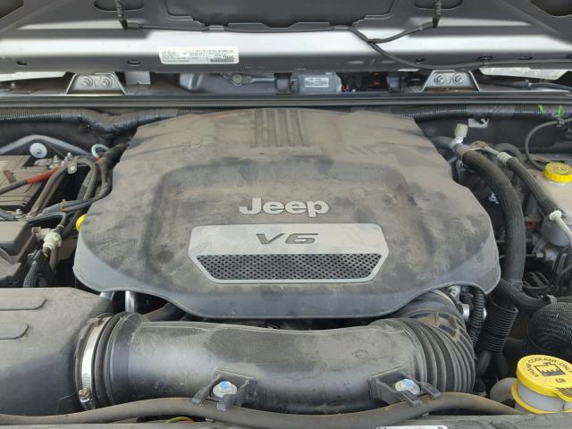 1C4AJWAG6FL761316 - 2015 JEEP WRANGLER S SILVER photo 7