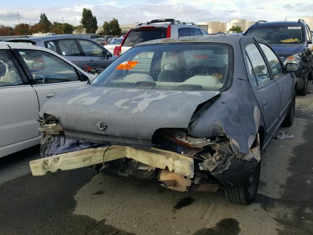 1N4BU31D6SC108193 - 1995 NISSAN ALTIMA XE GRAY photo 4