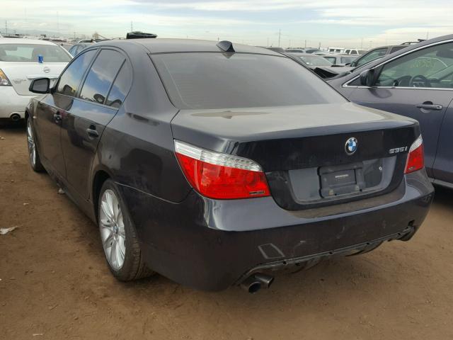 WBANV9C57AC139980 - 2010 BMW 535 XI BLACK photo 3