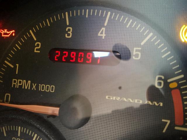 1G2NE52E0XC524887 - 1999 PONTIAC GRAND AM S 白色 照片 8