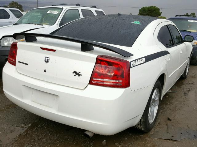 2B3KA43G38H279104 - 2008 DODGE CHARGER SE WHITE photo 4