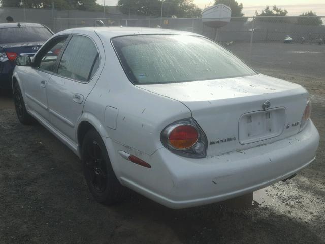 JN1DA31D62T412946 - 2002 NISSAN MAXIMA GLE WHITE photo 3