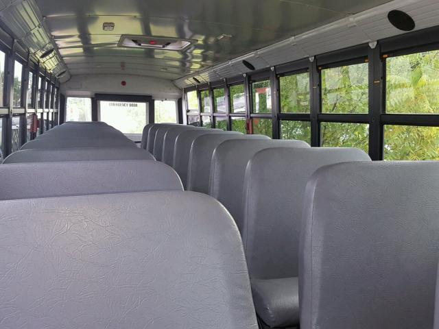 4UZABRDK39CZ85142 - 2009 FREIGHTLINER CHASSIS B2 黄色 照片 6