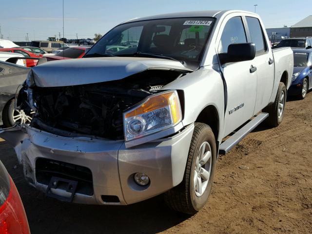 1N6BA0EJ2BN323928 - 2011 NISSAN TITAN S SILVER photo 2