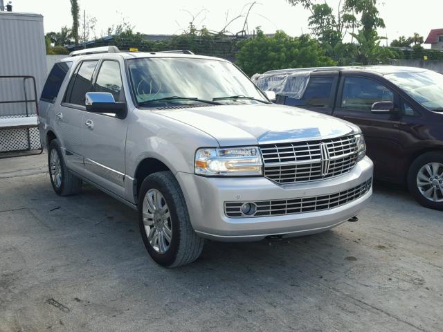 5LMJJ2H57EEL03597 - 2014 LINCOLN NAVIGATOR SILVER photo 1