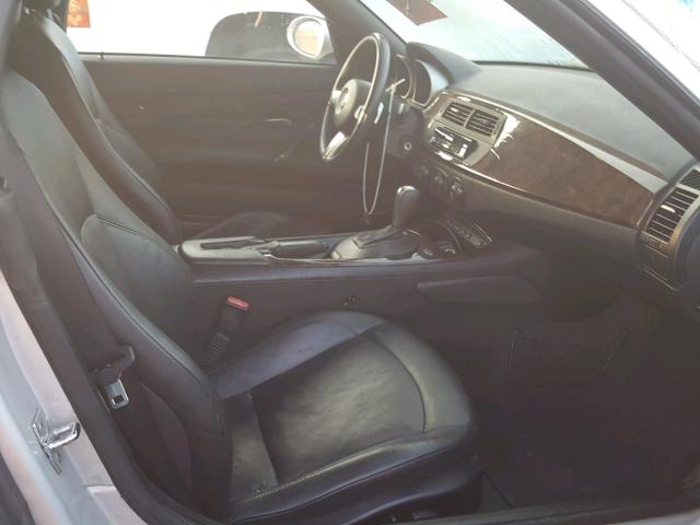 4USBU33517LW70181 - 2007 BMW Z4 3.0 SILVER photo 5