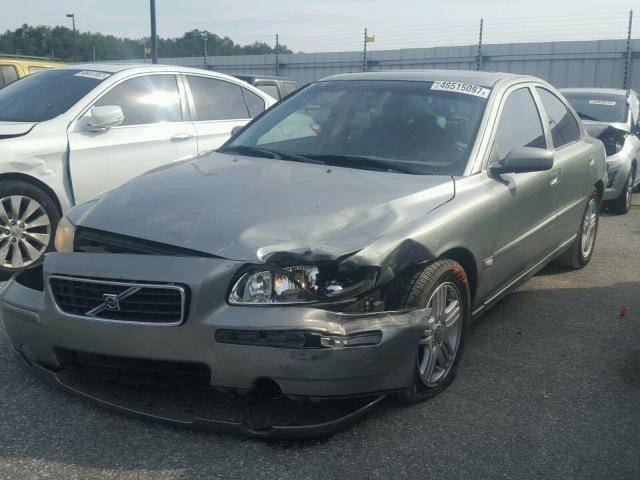 YV1RS592762536065 - 2006 VOLVO S60 2.5T GREEN photo 2