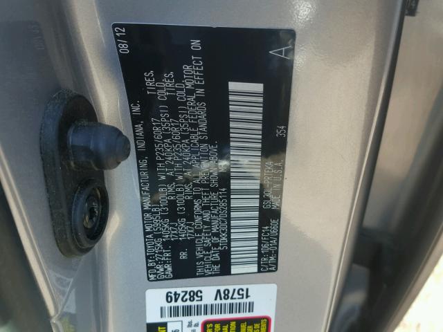 5TDKK3DC7DS285114 - 2013 TOYOTA SIENNA LE SILVER photo 10