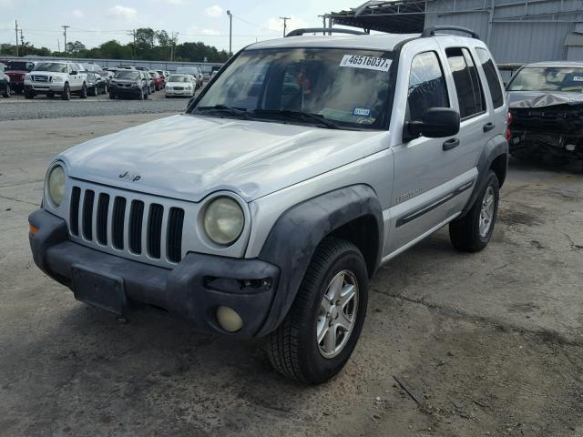 1J4GK48K82W171532 - 2002 JEEP LIBERTY SP SILVER photo 2