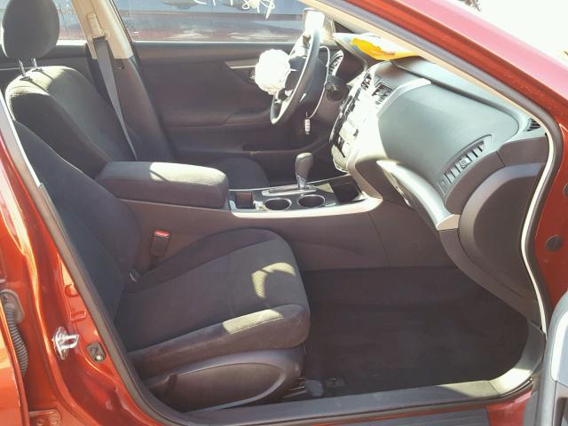 1N4AL3AP3DC126016 - 2013 NISSAN ALTIMA 2.5 RED photo 5