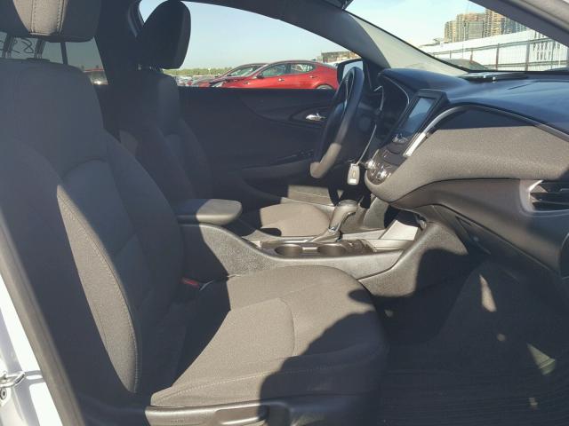 1G1ZB5ST6JF154225 - 2018 CHEVROLET MALIBU LS თეთრი ფოტო 5