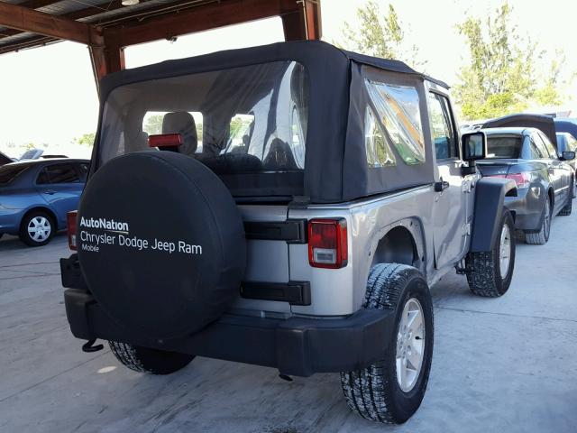 1C4AJWAG9HL539694 - 2017 JEEP WRANGLER S SILVER photo 4