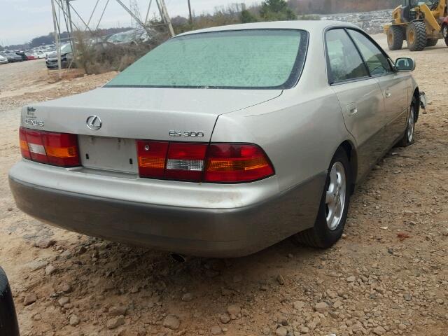 JT8BF28G7W5028313 - 1998 LEXUS ES 300 BEIGE photo 4