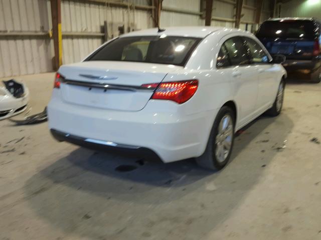 1C3CCBAB4DN704408 - 2013 CHRYSLER 200 LX WHITE photo 4