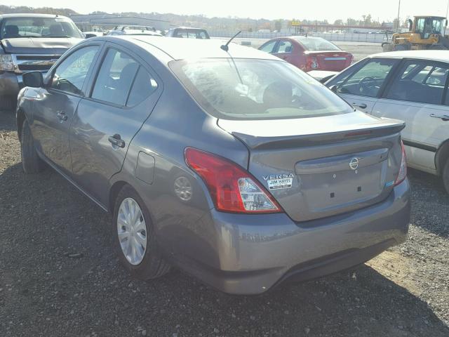 3N1CN7AP5GL870300 - 2016 NISSAN VERSA S GRAY photo 3