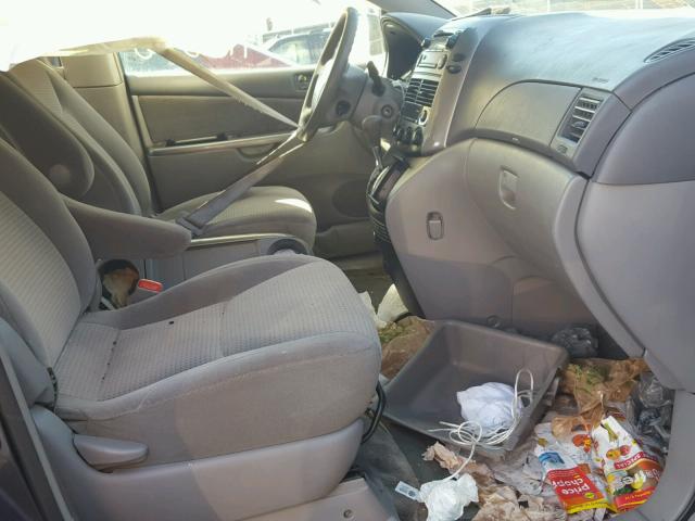 5TDZA23C56S447919 - 2006 TOYOTA SIENNA CE GRAY photo 5