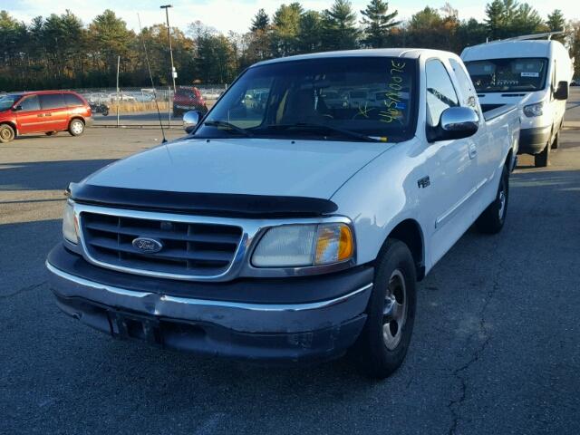 1FTZX17271NA05541 - 2001 FORD F150 WHITE photo 2