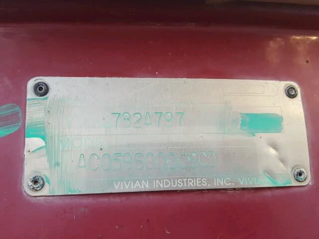 VV1US782A797 - 1997 VIPP BOAT RED photo 10