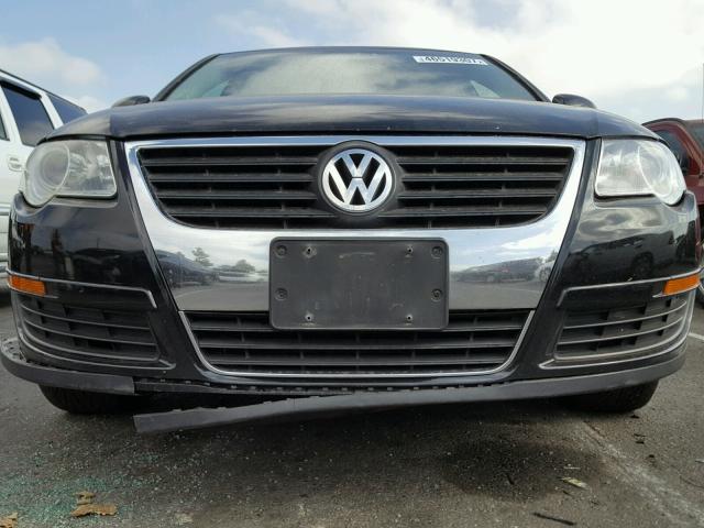 WVWAK73C76P048740 - 2006 VOLKSWAGEN PASSAT BLACK photo 9