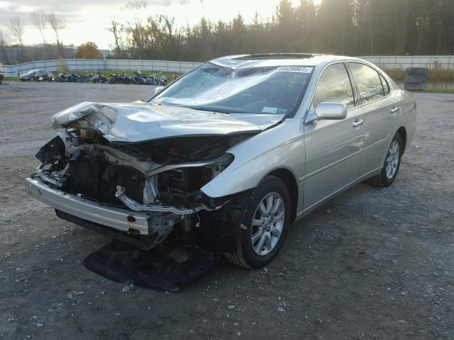 JTHBA30G145035206 - 2004 LEXUS ES 330 GOLD photo 2