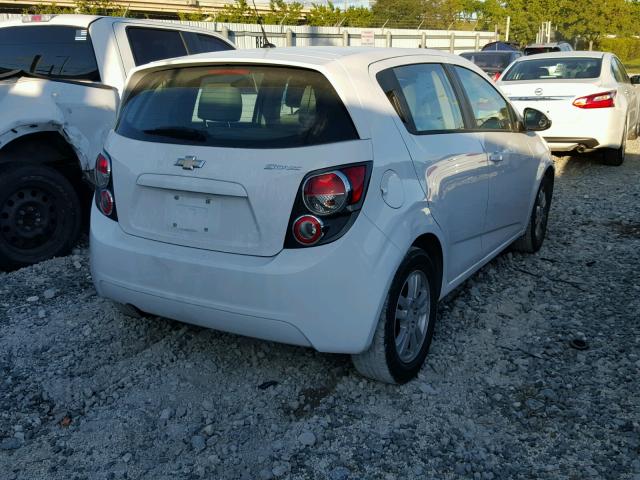 1G1JA6SH2C4141603 - 2012 CHEVROLET SONIC LS WHITE photo 4