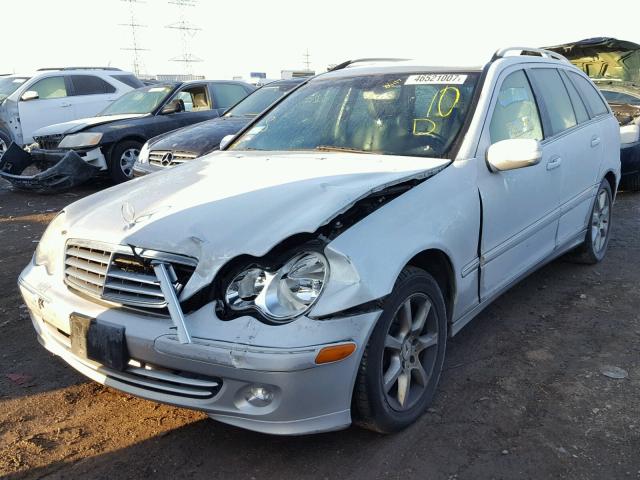 WDBRH81J75F636312 - 2005 MERCEDES-BENZ C 240 SPOR SILVER photo 2