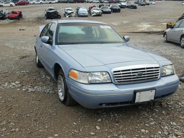 2FAFP74W5YX158723 - 2000 FORD CROWN VICT BLUE photo 1