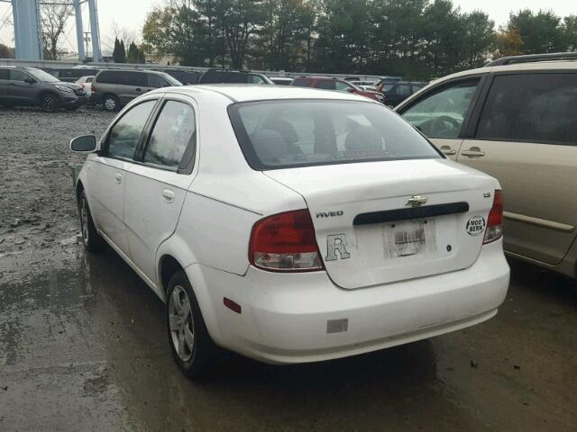 KL1TD56606B535215 - 2006 CHEVROLET AVEO BASE WHITE photo 3