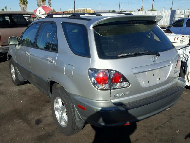 JTJHF10U120261339 - 2002 LEXUS RX 300 SILVER photo 3