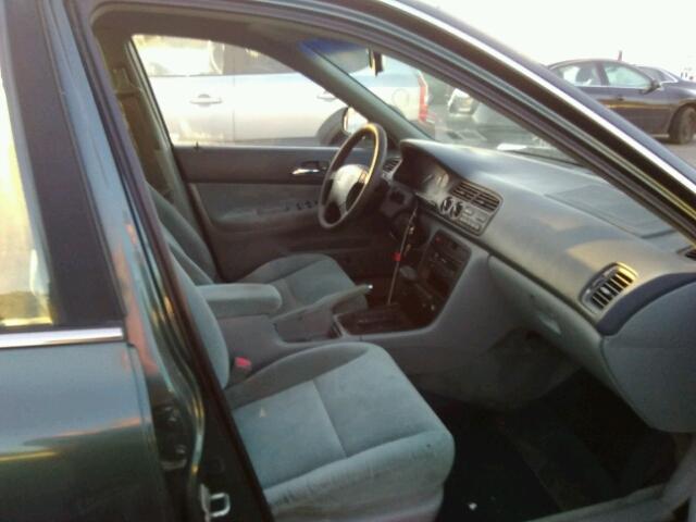 1HGCD5639TA262213 - 1996 HONDA ACCORD GREEN photo 5