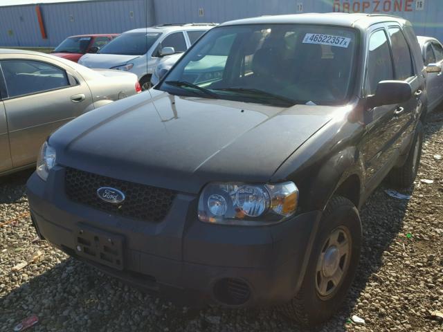 1FMYU02Z77KC07739 - 2007 FORD ESCAPE XLS GRAY photo 2