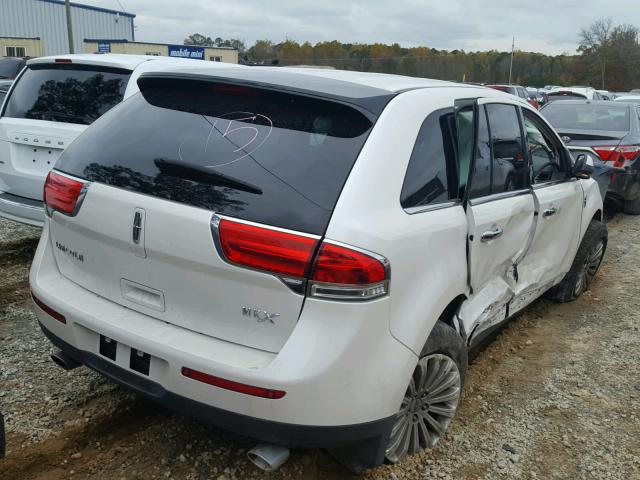 2LMDJ6JK6FBL23140 - 2015 LINCOLN MKX WHITE photo 4