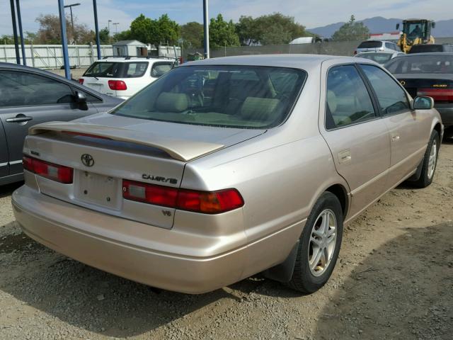 4T1BF22K2XU932202 - 1999 TOYOTA CAMRY LE ოქროსფერი ფოტო 4