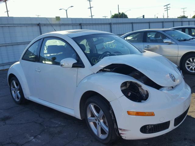 3VWRW31C49M508589 - 2009 VOLKSWAGEN NEW BEETLE 白色 照片 1
