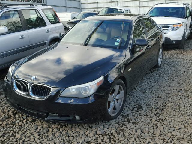 WBANF33576CS34587 - 2006 BMW 525 XI BLACK photo 2