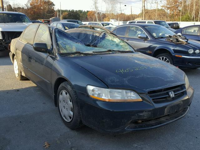 1HGCG5542XA090050 - 1999 HONDA ACCORD LX GREEN photo 1