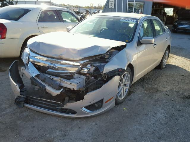 3FAHP0JA1AR394086 - 2010 FORD FUSION SEL CREAM photo 2