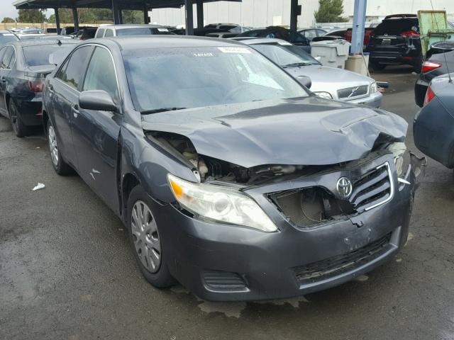 4T1BF3EK2AU072262 - 2010 TOYOTA CAMRY BASE GRAY photo 1