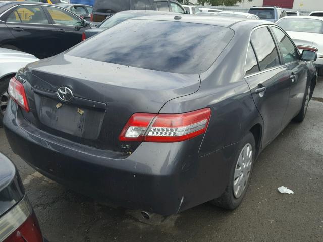 4T1BF3EK2AU072262 - 2010 TOYOTA CAMRY BASE GRAY photo 4