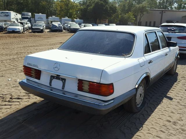 WDBCA39D9JA391547 - 1988 MERCEDES-BENZ 560 SEL WHITE photo 4