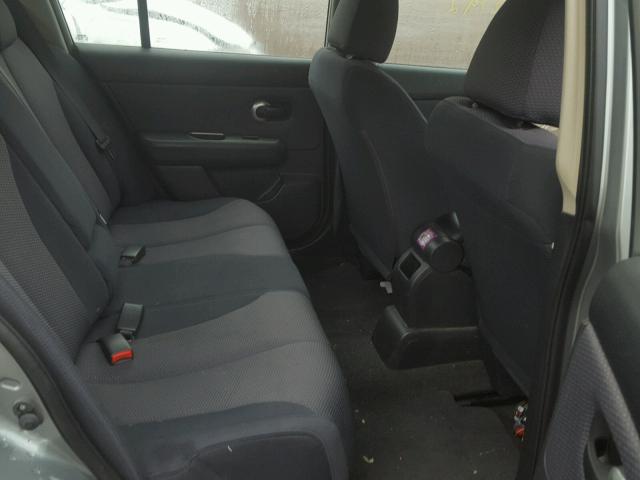 3N1BC13E07L380003 - 2007 NISSAN VERSA S GRAY photo 6