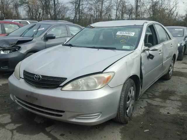 4T1BE32K83U170366 - 2003 TOYOTA CAMRY LE 银色 照片 2